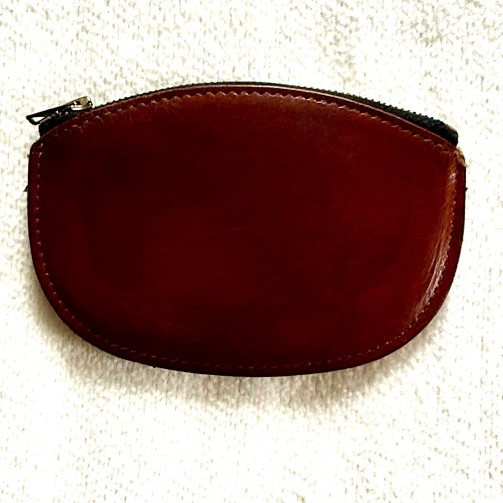 VINTAGE COACH BRITISH TAN LEATHER CRESCENT SKINNY COIN PURSE